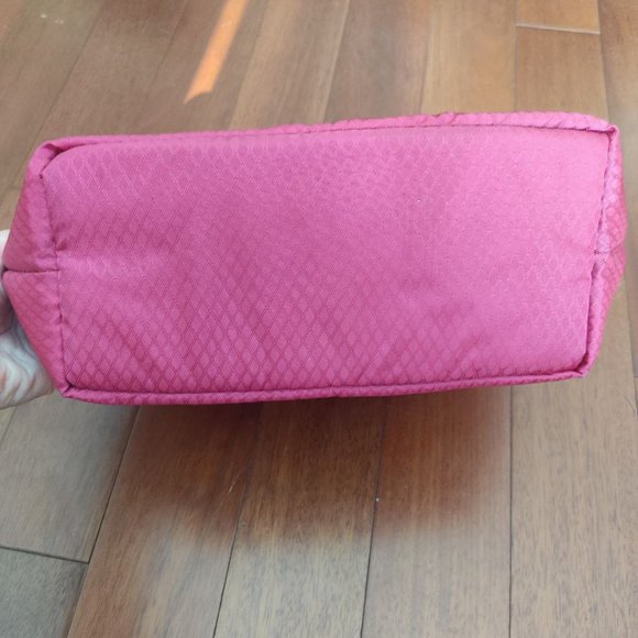 Guesse Handbag - Picture 4 of 6